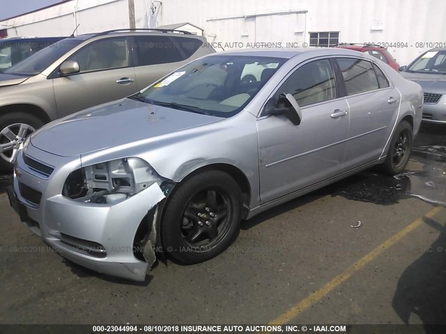 1G1ZH57B39F173440 - 2009 CHEVROLET MALIBU 1LT SILVER photo 2