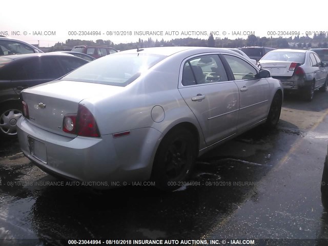 1G1ZH57B39F173440 - 2009 CHEVROLET MALIBU 1LT SILVER photo 4