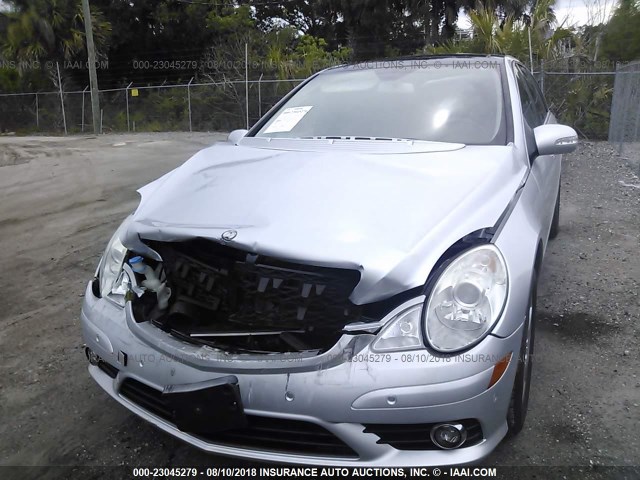 4JGCB6FE0AA111765 - 2010 MERCEDES-BENZ R 350 4MATIC SILVER photo 6