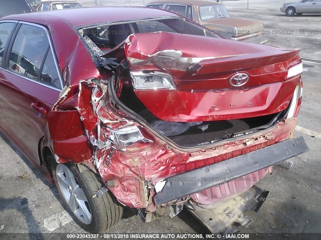 4T1BF1FK5DU653150 - 2013 TOYOTA CAMRY L/SE/LE/XLE RED photo 6