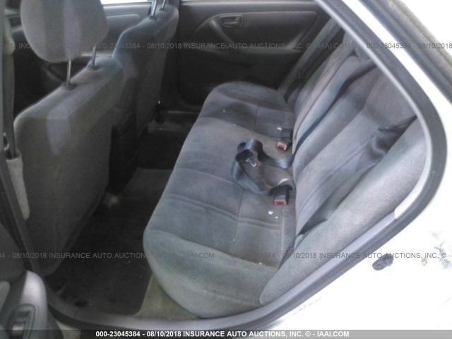 4T1BG28K0XU899656 - 1999 TOYOTA CAMRY CE/LE/XLE 白色 照片 8