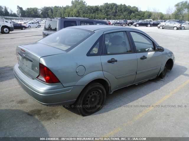 1FAFP34314W155807 - 2004 FORD FOCUS SE COMFORT/SE SPORT Light Blue photo 4