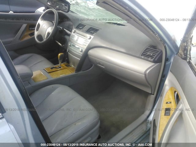 4T1BE46K57U545474 - 2007 TOYOTA CAMRY NEW GENERAT CE/LE/XLE/SE Light Blue photo 5
