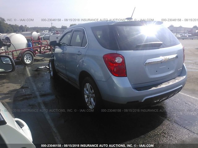 2GNALAEKXF6105678 - 2015 CHEVROLET EQUINOX LS Light Blue photo 3