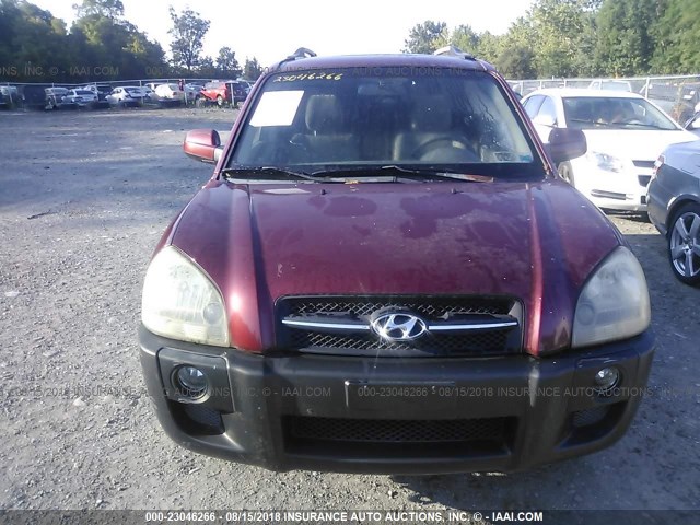 KM8JN72D75U139679 - 2005 HYUNDAI TUCSON GLS/LX RED photo 6