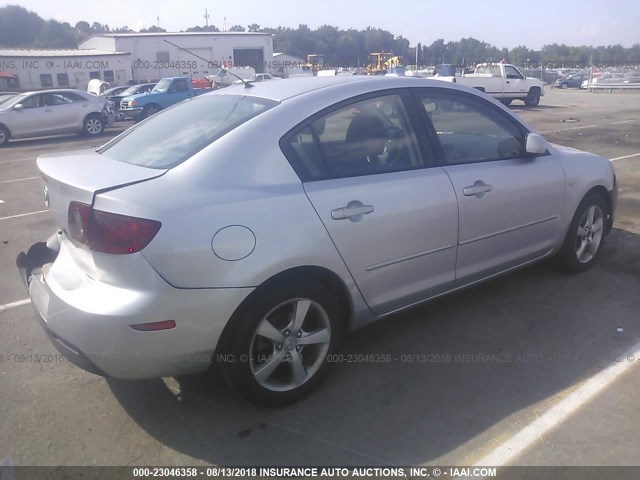 JM1BK12F851317567 - 2005 MAZDA 3 I SILVER photo 4