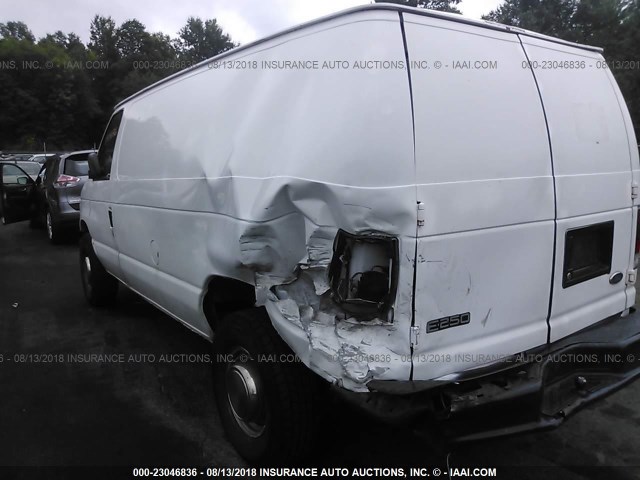 1FTNE24261HA91731 - 2001 FORD ECONOLINE E250 VAN WHITE photo 6