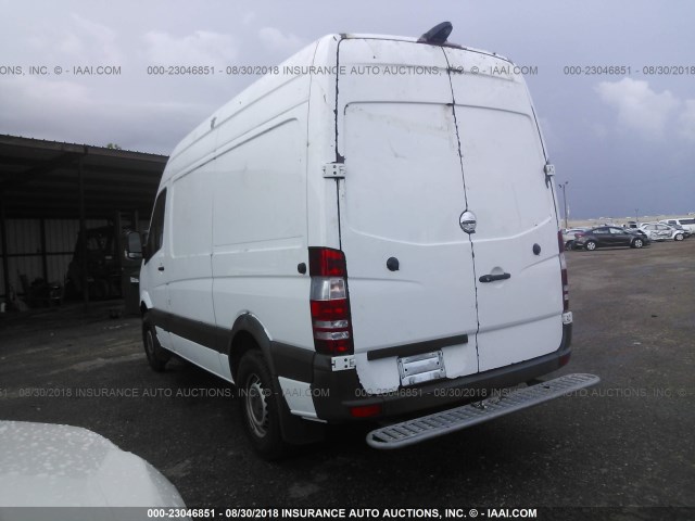 WDYPE7CC2F5976795 - 2015 FREIGHTLINER 2500 SPRINTER 2500 WHITE photo 3