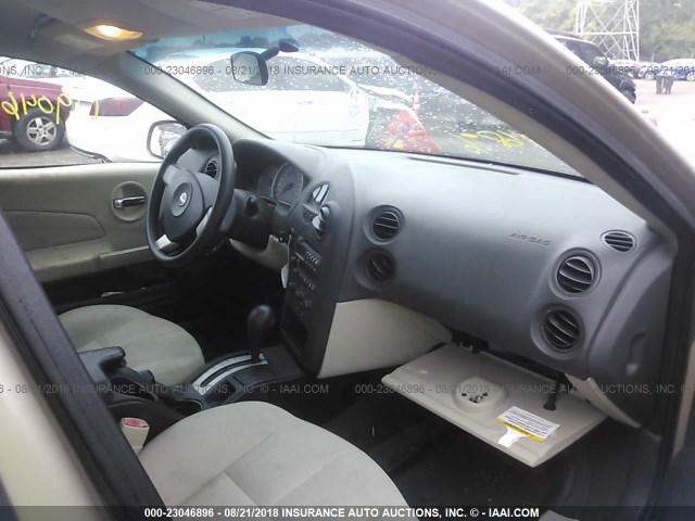 2G2WP522951126679 - 2005 PONTIAC GRAND PRIX Золотий фото 5