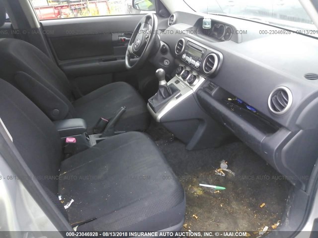 JTLKE50E781015558 - 2008 TOYOTA SCION XB Gümüş foto 5
