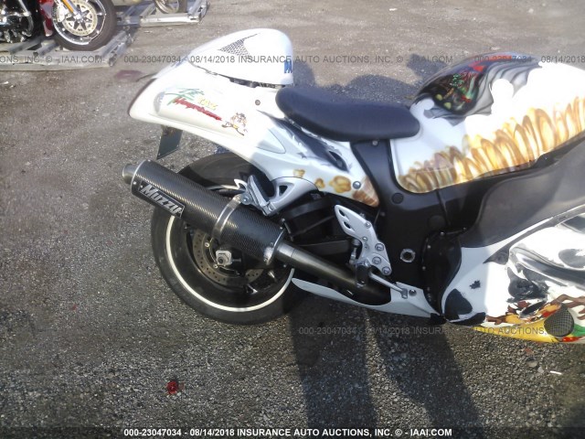 JS1GX72A282103522 - 2008 SUZUKI GSX1300 R WHITE photo 6