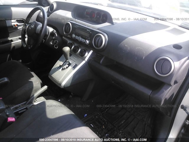 JTLKE50E181012994 - 2008 TOYOTA SCION XB Gümüş foto 5
