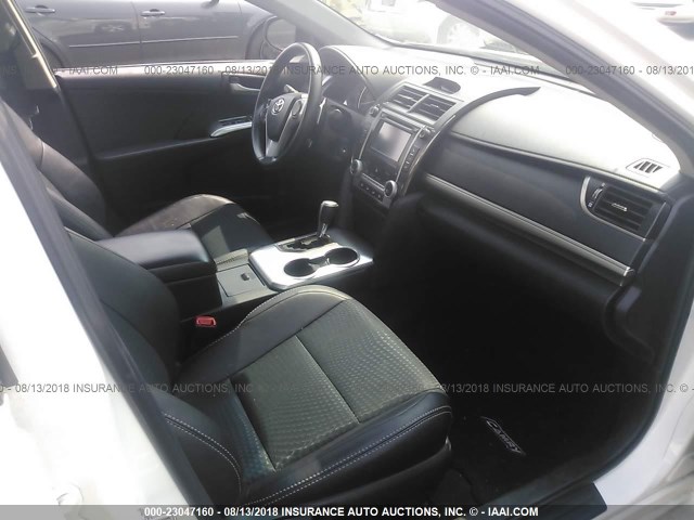 4T1BF1FK3DU233774 - 2013 TOYOTA CAMRY L/SE/LE/XLE Ağ foto 5