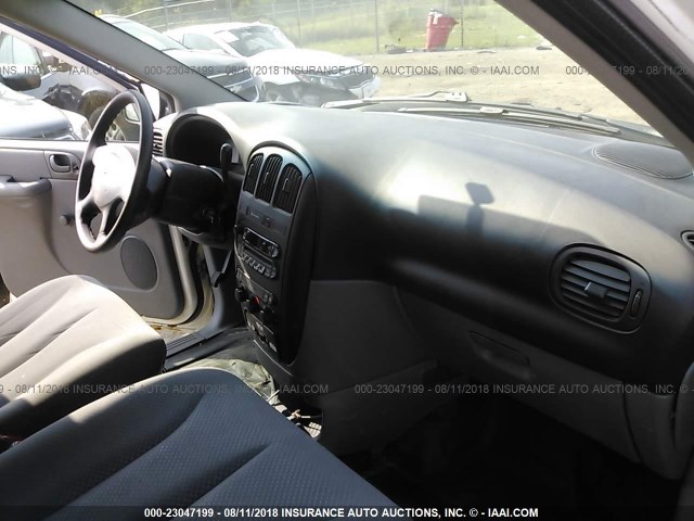 1D4GP23R57B245023 - 2007 DODGE GRAND CARAVAN C/V WHITE photo 5