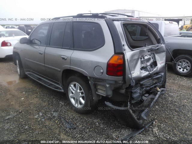 1GKES63MX62288905 - 2006 GMC ENVOY DENALI SILVER photo 3