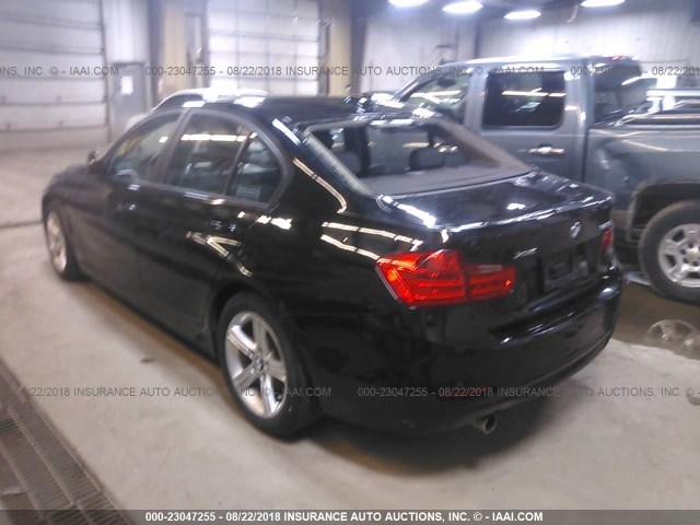 WBA3C3G55ENS67844 - 2014 BMW 320 I/XDRIVE BLACK photo 3