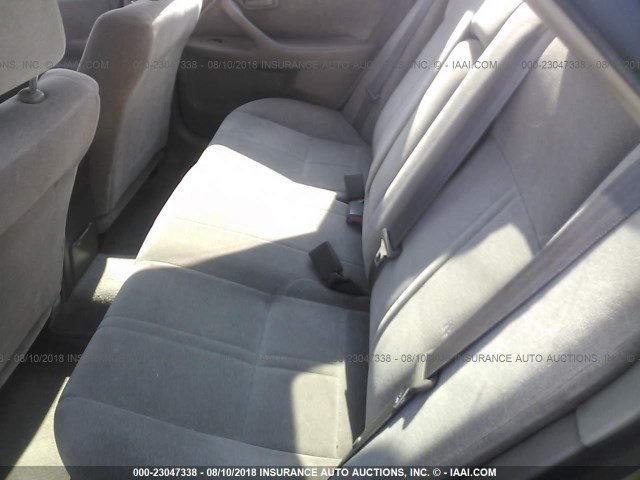 JT2BF22K1W0109716 - 1998 TOYOTA CAMRY CE/LE/XLE ბეჟი ფოტო 8