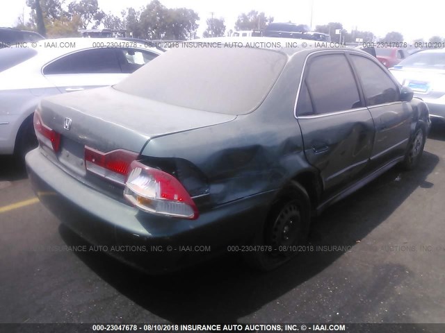 JHMCG66542C000937 - 2002 HONDA ACCORD LX GREEN photo 4