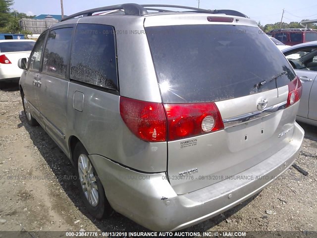 5TDZK22C27S063726 - 2007 TOYOTA SIENNA XLE/XLE LIMITED SILVER photo 3