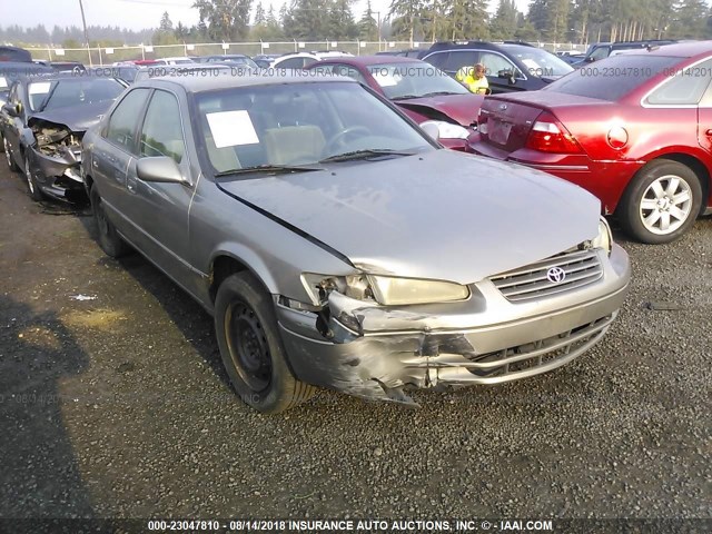 4T1BF22K6WU047726 - 1998 TOYOTA CAMRY CE/LE/XLE 棕色 照片 1