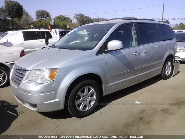 2A4RR5D11AR501039 - 2010 CHRYSLER TOWN & COUNTRY TOURING SILVER photo 2