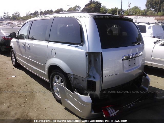 2A4RR5D11AR501039 - 2010 CHRYSLER TOWN & COUNTRY TOURING SILVER photo 3