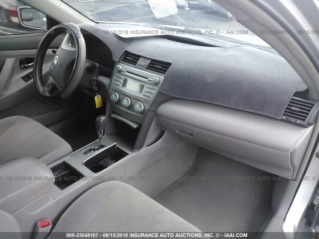 4T1BE46K07U613373 - 2007 TOYOTA CAMRY NEW GENERAT CE/LE/XLE/SE SILVER photo 5