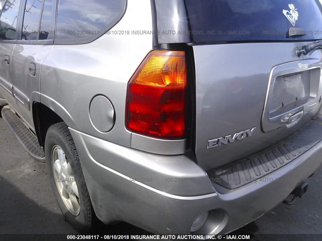 1GKDS13S332244656 - 2003 GMC ENVOY GRAY photo 6