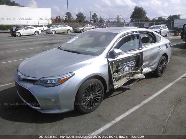 4T1BK1EB5JU284993 - 2018 TOYOTA AVALON XLE PLUS/PREMIUM/TOUR/LTD SILVER photo 2
