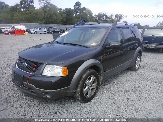 1FMDK02117GA17257 - 2007 FORD FREESTYLE SEL GRAY photo 2