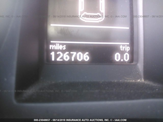 WVWDB7AJ6BW090587 - 2011 VOLKSWAGEN GOLF BLACK photo 7