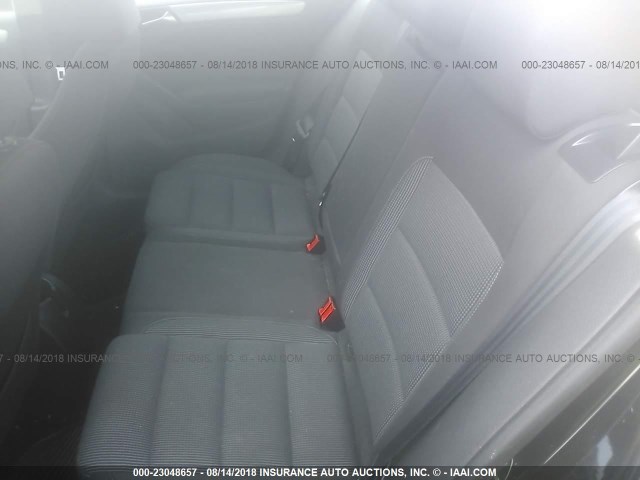 WVWDB7AJ6BW090587 - 2011 VOLKSWAGEN GOLF BLACK photo 8