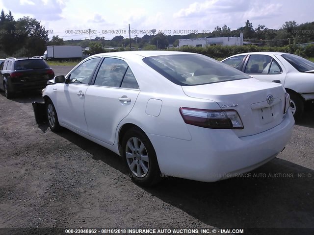 JTNBB46K973007696 - 2007 TOYOTA CAMRY NEW GENERAT HYBRID WHITE photo 3