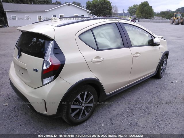 JTDKDTB31J1599394 - 2018 TOYOTA PRIUS C YELLOW photo 4