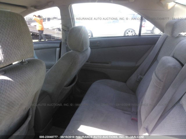 4T1BE32K94U885836 - 2004 TOYOTA CAMRY LE/XLE/SE Qəhvəyi foto 8