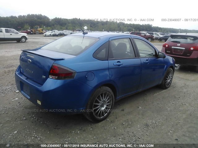 1FAHP3GN7AW218815 - 2010 FORD FOCUS SES BLUE photo 4