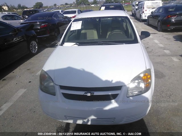 1G1AK52FX57536118 - 2005 CHEVROLET COBALT WHITE photo 6