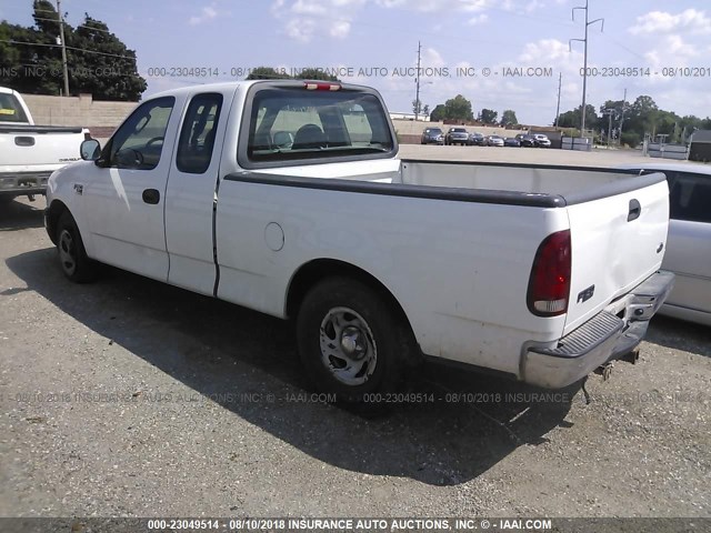 2FTRX17W34CA78967 - 2004 FORD F-150 HERITAGE CLASSIC WHITE photo 3