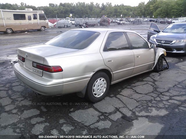 JT2BG22K2X0282563 - 1999 TOYOTA CAMRY LE/XLE 米色 照片 4