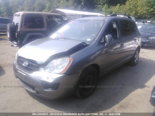 KNAFG528297231747 - 2009 KIA RONDO LX/EX GRAY photo 2