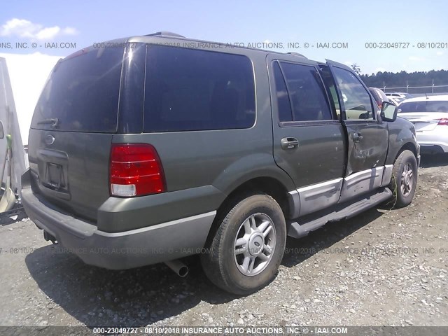 1FMEU15W54LA83566 - 2004 FORD EXPEDITION XLT GREEN photo 4