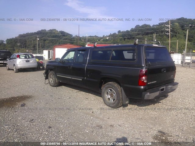 2GCEC19V131132078 - 2003 CHEVROLET SILVERADO C1500 GRAY photo 3