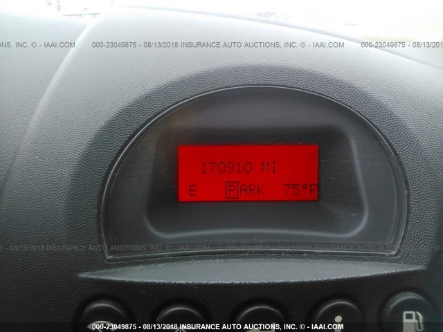 2G2WP552871208028 - 2007 PONTIAC GRAND PRIX GOLD photo 7