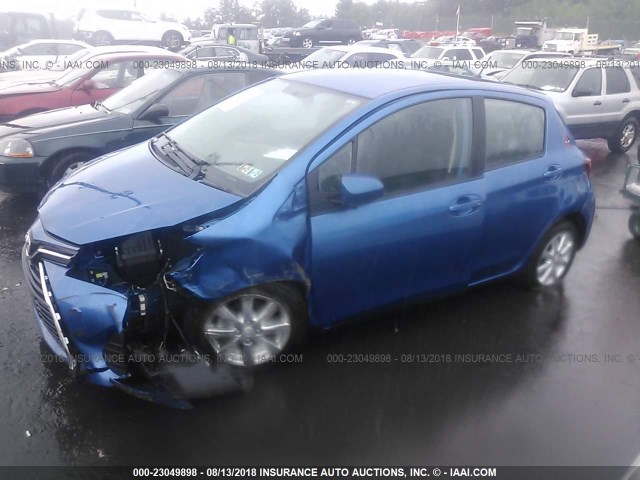 VNKKTUD3XFA052807 - 2015 TOYOTA YARIS BLUE photo 2