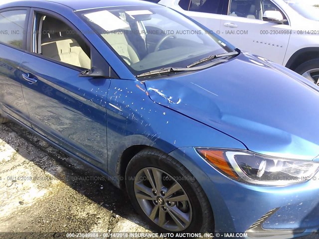 5NPD84LF6JH237114 - 2018 HYUNDAI ELANTRA SEL/VALUE/LIMITED BLUE photo 6