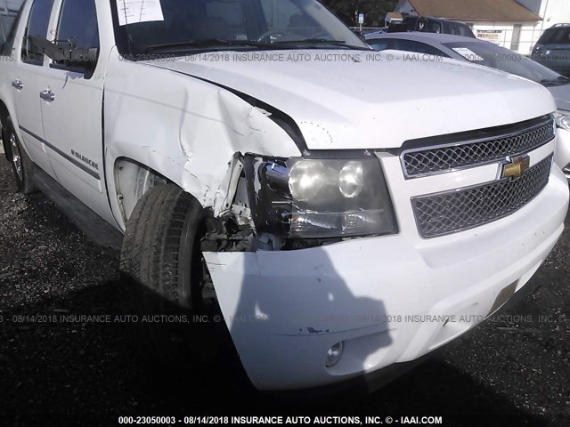 3GNNCGE08AG174255 - 2010 CHEVROLET AVALANCHE LTZ WHITE photo 6