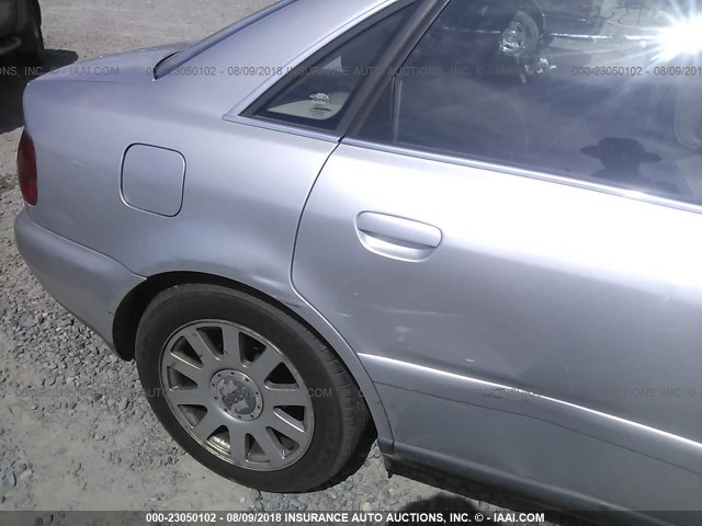 WAUAH68D41A083707 - 2001 AUDI A4 2.8 SILVER photo 6