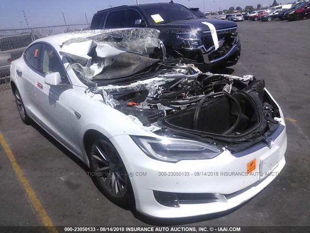 5YJSA1E12GF154394 - 2016 TESLA MODEL S WHITE photo 1
