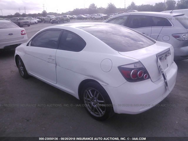 JTKDE167X80274498 - 2008 TOYOTA SCION TC 白色 照片 3