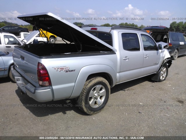 5TELU42N05Z135486 - 2005 TOYOTA TACOMA DOUBLE CAB SILVER photo 4